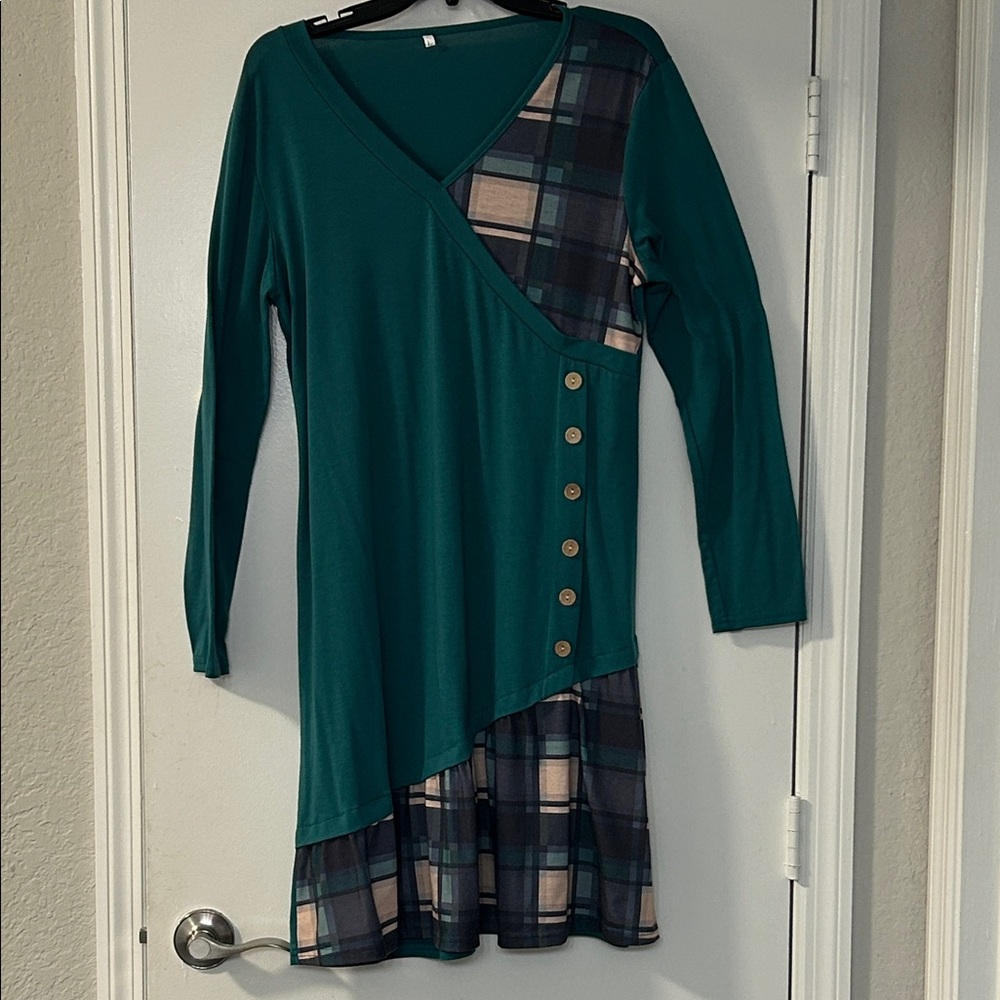 Elegant Teal Asymmetrical Dress with Plaid Detail